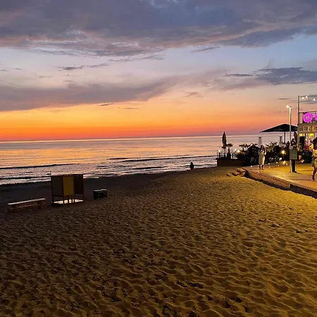 Kunigiskes Olaga Hill Garden * Połąga