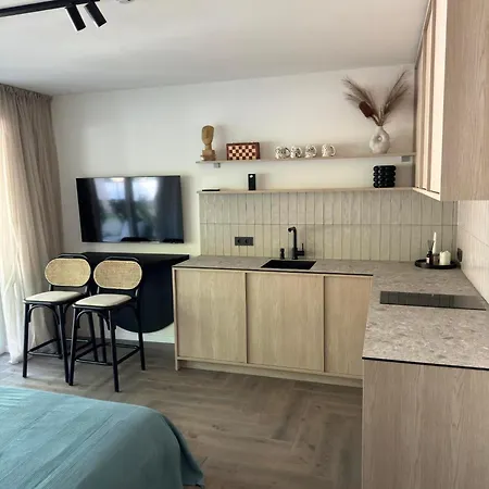 Apartament Kunigiskes Olaga Hill Garden Połąga