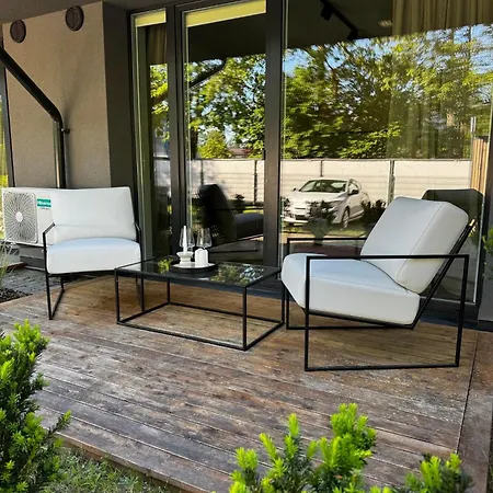 Kunigiskes Olaga Hill Garden Apartament