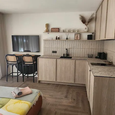 Apartament Kunigiskes Olaga Hill Garden *